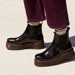 Free People Murray Chelsea Boot in Bordo